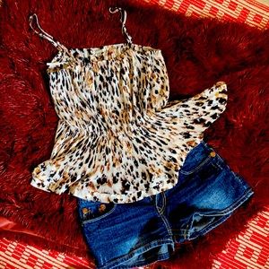 Buckle Pretty cheetah print chiffon summer blouse absolutely adorable